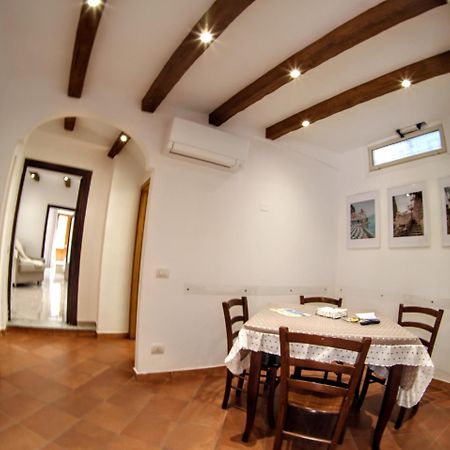 Ferienwohnung Loft The Balcony In Sorrento Centre Exterior foto